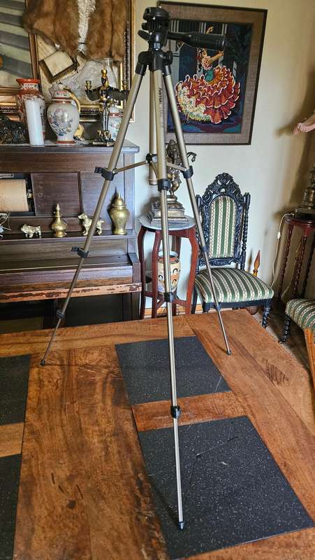 Hama Star 05 Extendable Camera Tripod
