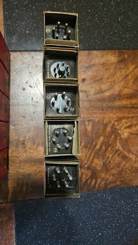 Vintage Radiotron Radio Tubes