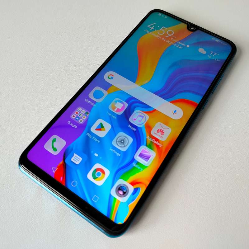 Huawei P30 Lite | 4GB RAM | 128GB Storage | Peacock Blue | Legendary good looking phone