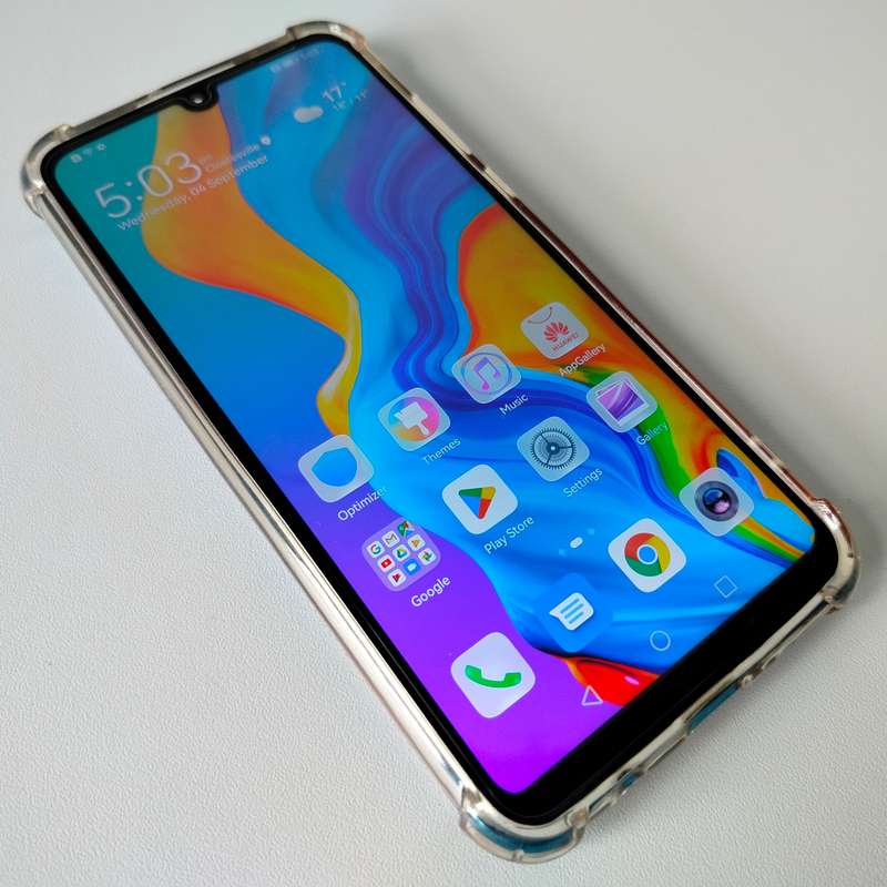Huawei P30 Lite | 4GB RAM | 128GB Storage | Peacock Blue | Legendary good looking phone