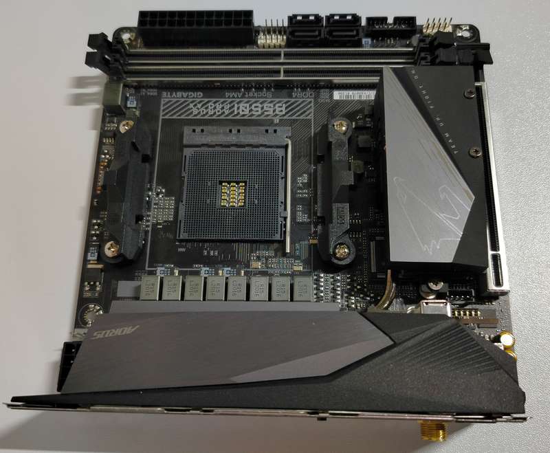 Gigabyte B550I AORUS PRO AX | AM4 ITX Motherboard | In box
