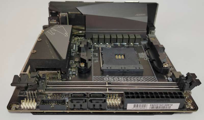 Gigabyte B550I AORUS PRO AX | AM4 ITX Motherboard | In box