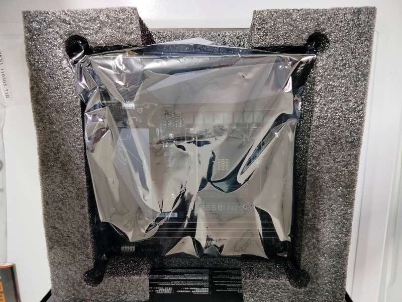 Gigabyte B550I AORUS PRO AX | AM4 ITX Motherboard | In box