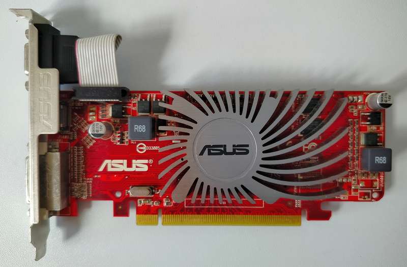 Asus Radeon 5450 512MB | VGA, DVI, HDMI | Silent