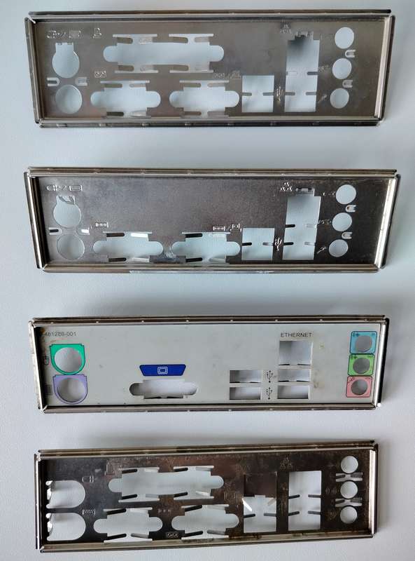 Back plate I/O shield