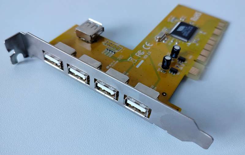 VIA USB 2.0 PCI card 4-ports + 1 interal port