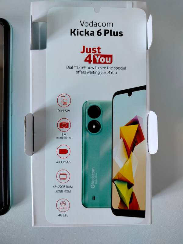 Vodacom Kicka 6 Plus | 2GB+2GB RAM | 32GB Storage | In box like new