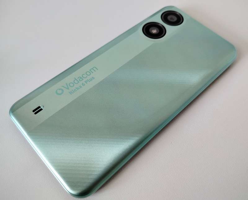 Vodacom Kicka 6 Plus | 2GB+2GB RAM | 32GB Storage | In box like new