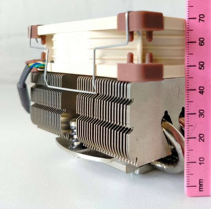 Noctua NH-L9x65 AM4 AM5 AMD CPU cooler