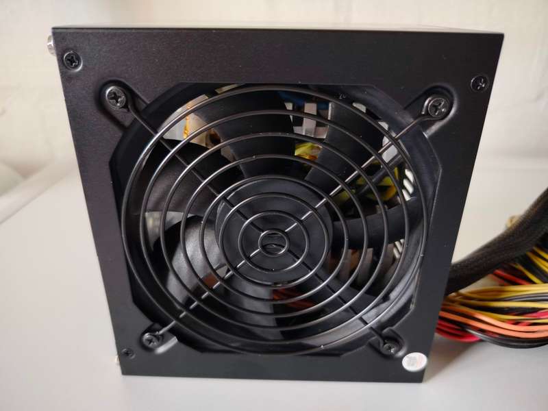 CoolerMaster 600w Power Supply