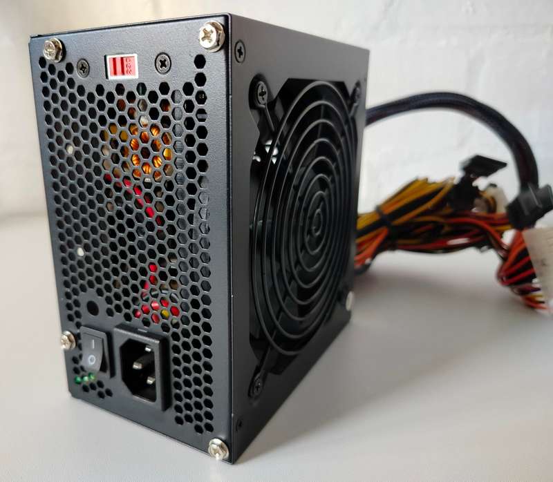 CoolerMaster 600w Power Supply