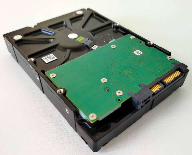 Seagate Exos 4TB SATA HDD