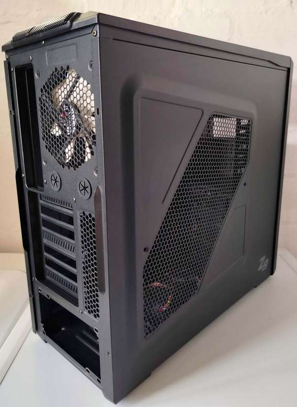 Zalman Z9 ATX Tower Case | Front USB & Audio | 290mm GPU | Bottom PSU