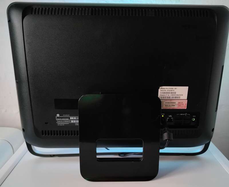 HP All-in-One Pro 3420 | 500GB HDD | Windows 10 Pro (activated) | Screen border