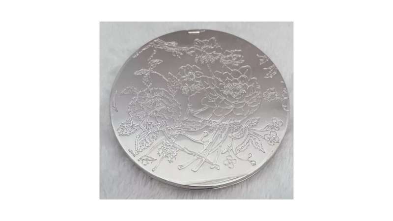 BRAND NEW  | Original, Authentic Flora by Gucci Garden Compact Two Sided Gucci Imprint Mirror Silver