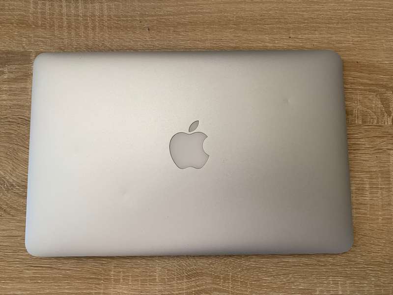 APPLE MACBOOK PRO MID 2012 | 1TB HARD DRIVE | 8GB RAM | INTEL i5 | MACOS CATALINA