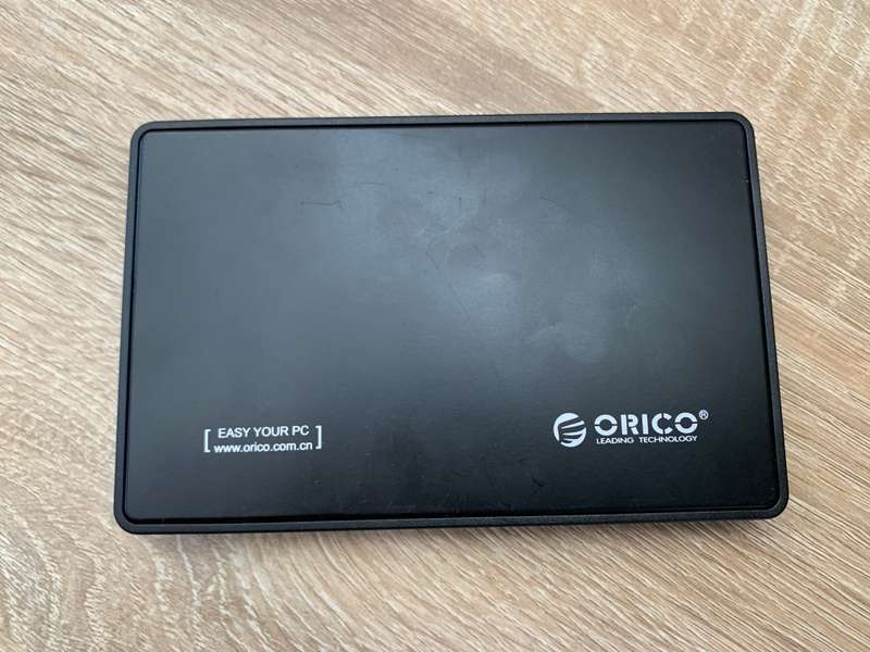 ORICO 2.5" SOLID STATE (SSD) OR HARD DRIVE ENCLOSURE