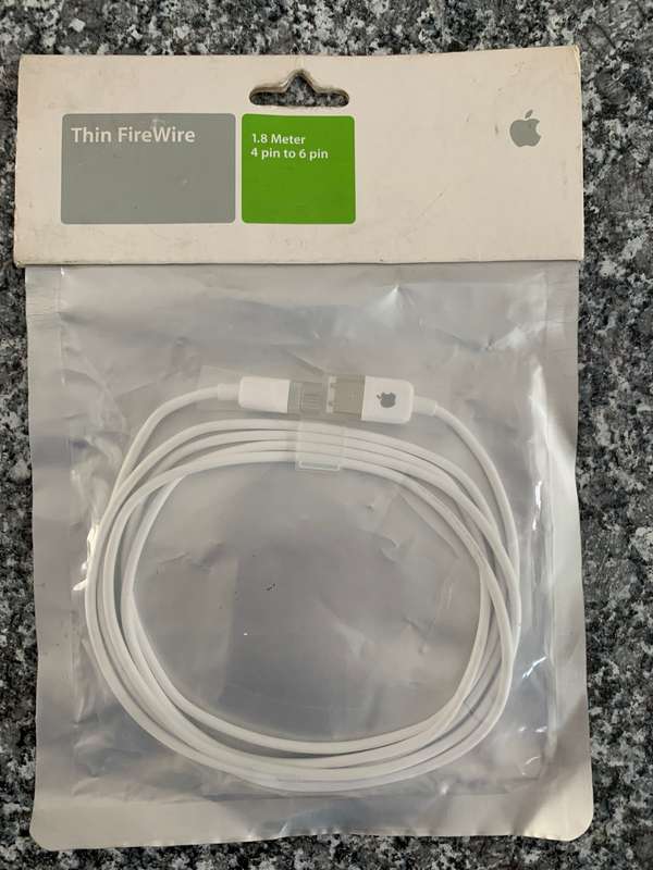 APPLE GENUINE FIREWIRE 4 Pin to 6 Pin sealed *NEW*