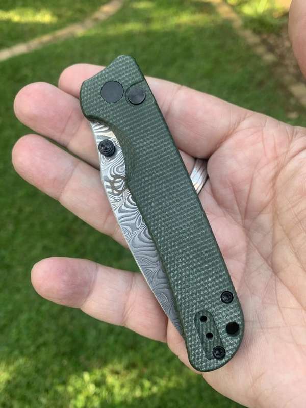 Sixleaf SL-59 Damascus Button Lock Knife