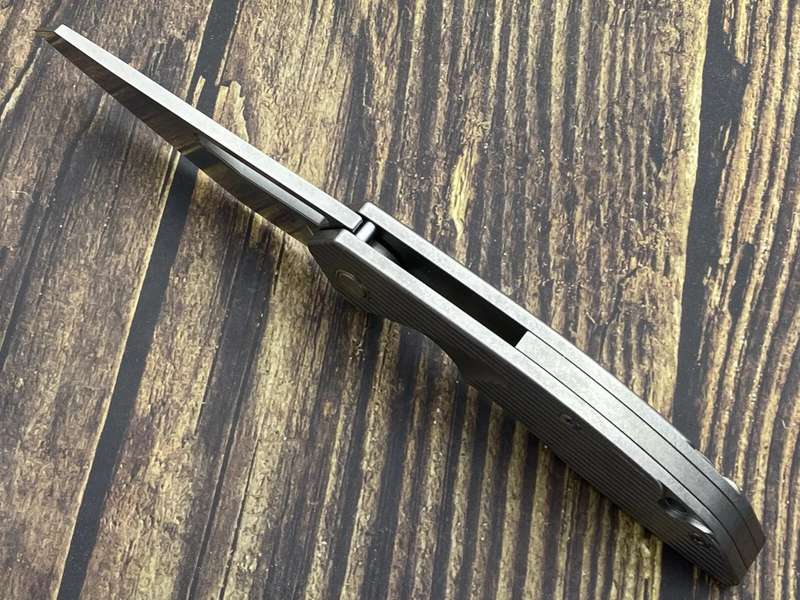SixLeaf SL-29A Rattlesnake Designs Pocket Knife Milled Titanium Handle CPM-20CV Blade Steel