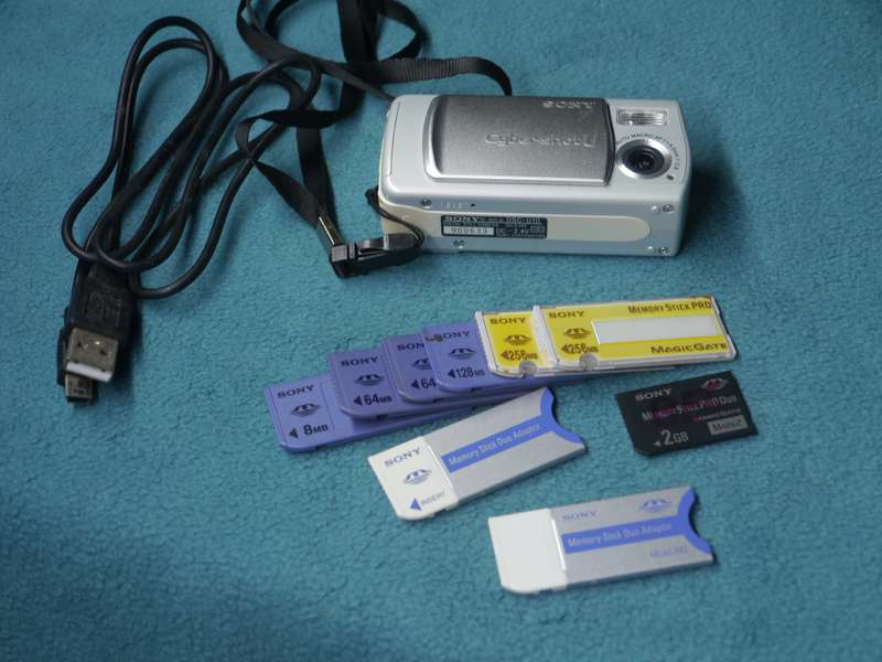 Sony CyberShot DSC-U10