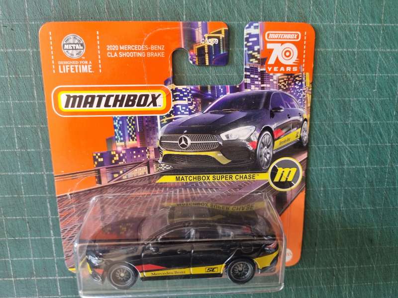 Matchbox Super Chase 2020 Mercedes-Benz CLA Shooting Brake