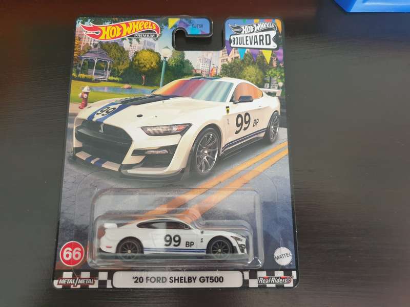Hot Wheels Boulevard #66 20 Ford Shelby GT500