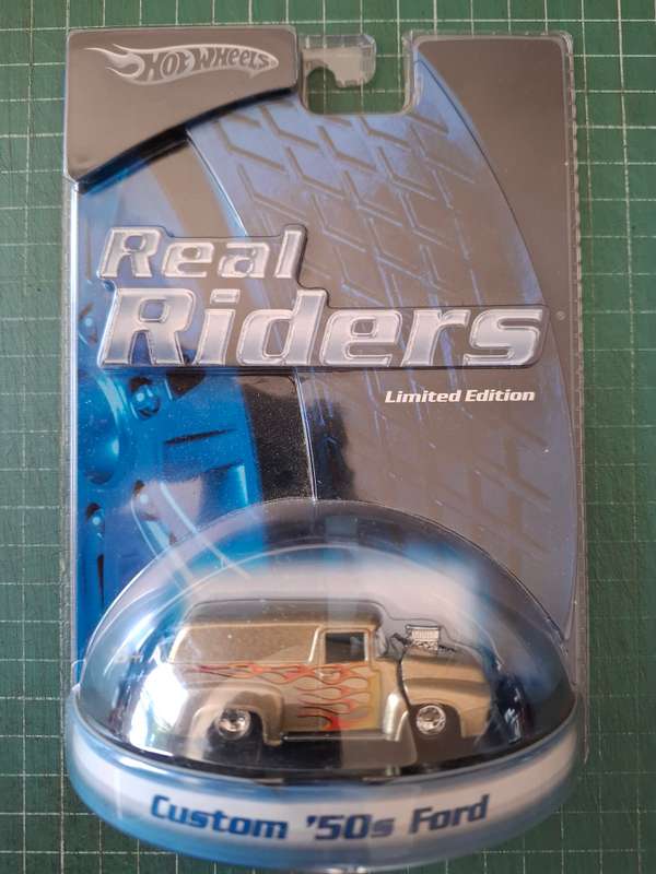 Hot Wheels Real Riders Custom 50's Ford