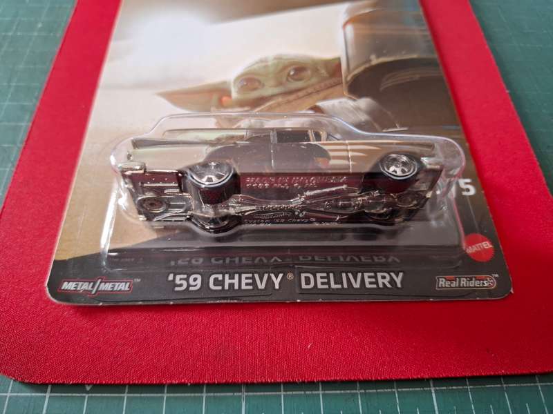Hot Wheels Premium Star Wars Mandalorian '59 Chevy Delivery