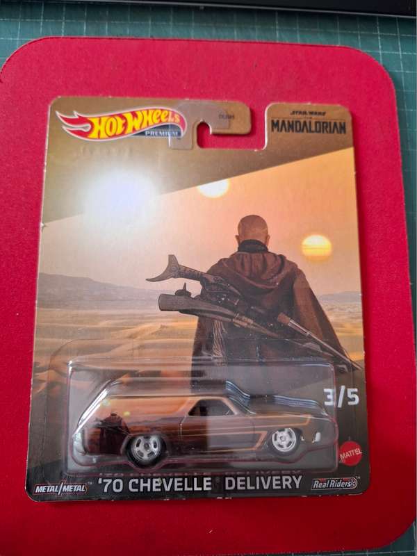 Hot Wheels Premium Star Wars Mandalorian '70 Chevelle Delivery