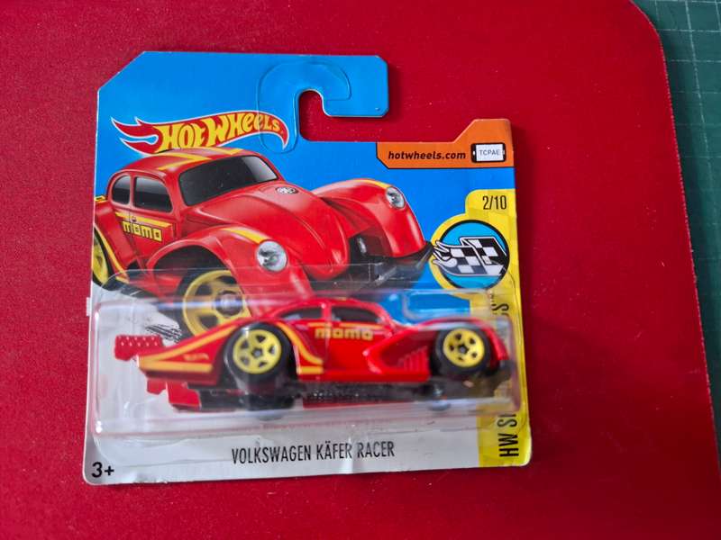Hot Wheels Volkswagen Kafer Racer "MOMO"