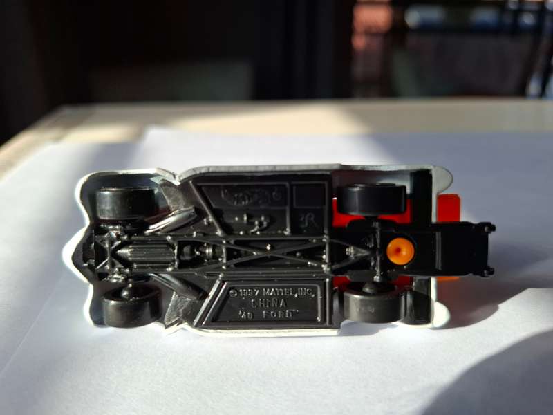 Hot Wheels 40 Ford Pickup "Harley-Davidson"
