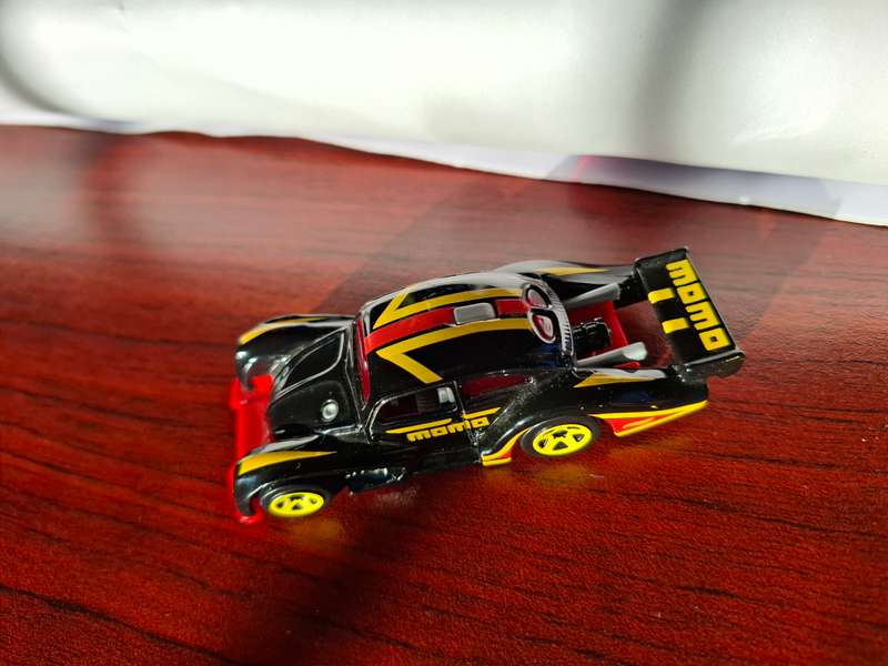 Hot Wheels VW Kafer racer "Momo"