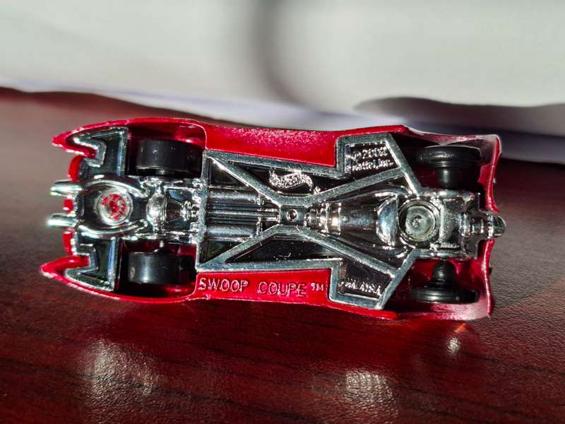Hot Wheels Swoop Coupe