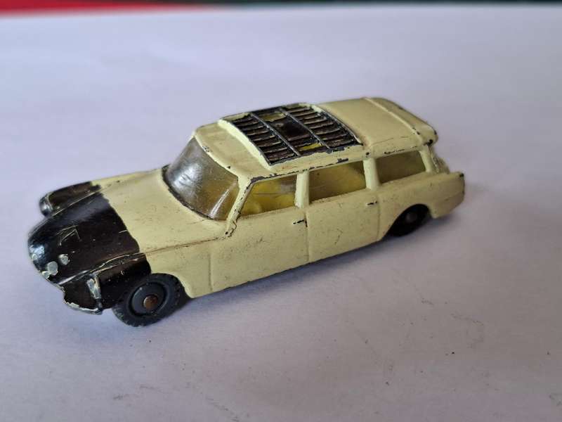Vintage Husky Citroen Safari