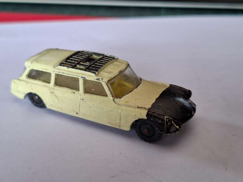 Vintage Husky Citroen Safari