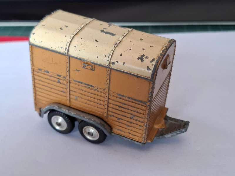 Vintage Corgi 102 Rice's Pony Trailer