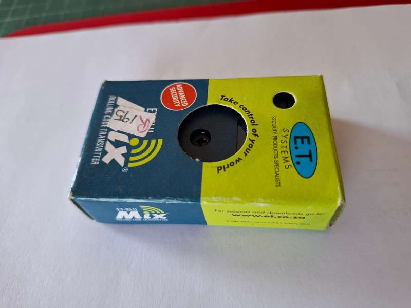 Rolling Code Transmitter Garage/ Gate Remote Controller