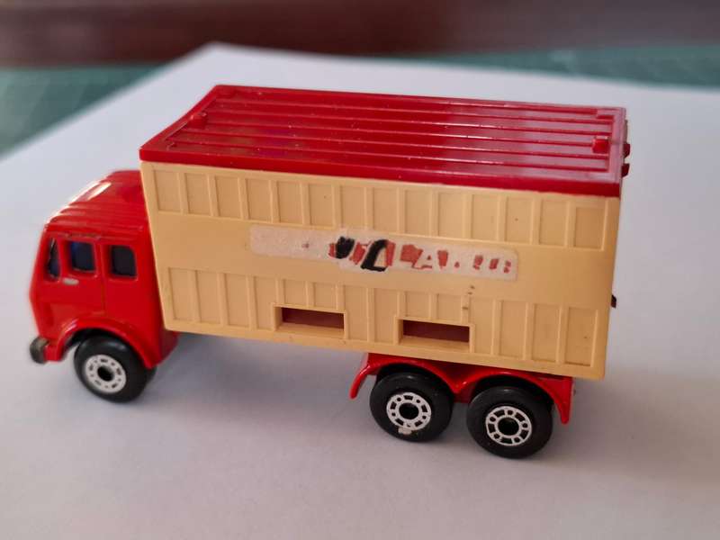 Vintage Matchbox Lesney Superfast #42 Mercedes Container Truck