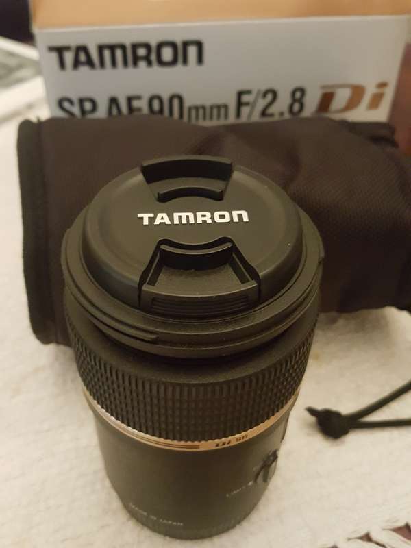 Tamron SP AF90mm F/2.8 Di MACRO 1:1 lens for CANON