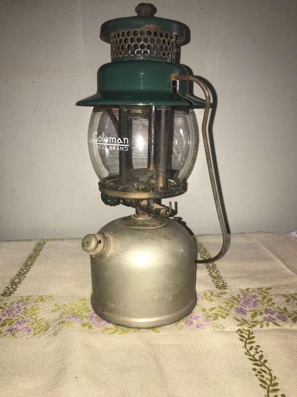 1948 Coleman Lantern Canada - Model 249 "Scout" (VG)