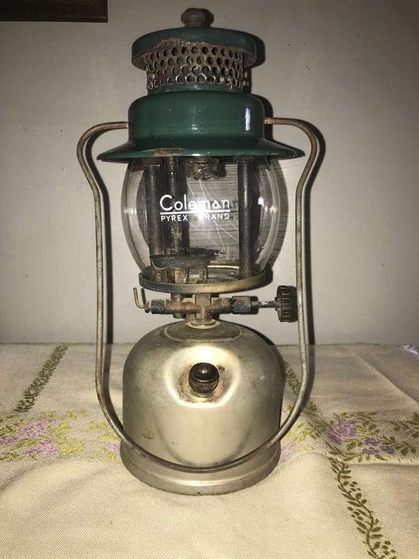 1948 Coleman Lantern Canada - Model 249 "Scout" (VG)