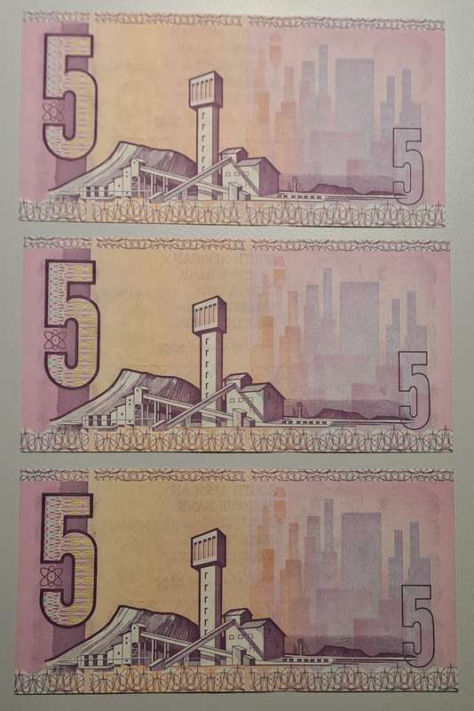 1990 Consecutive run 3 x Five Vyf Rand notes Stals BN3724931-3