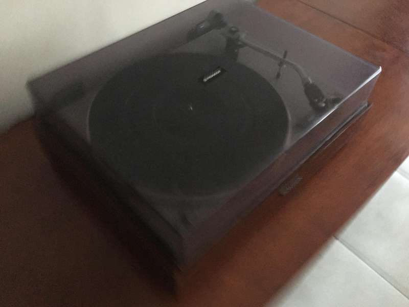 Pioneer ES-2000/M Belt Drive Turntable