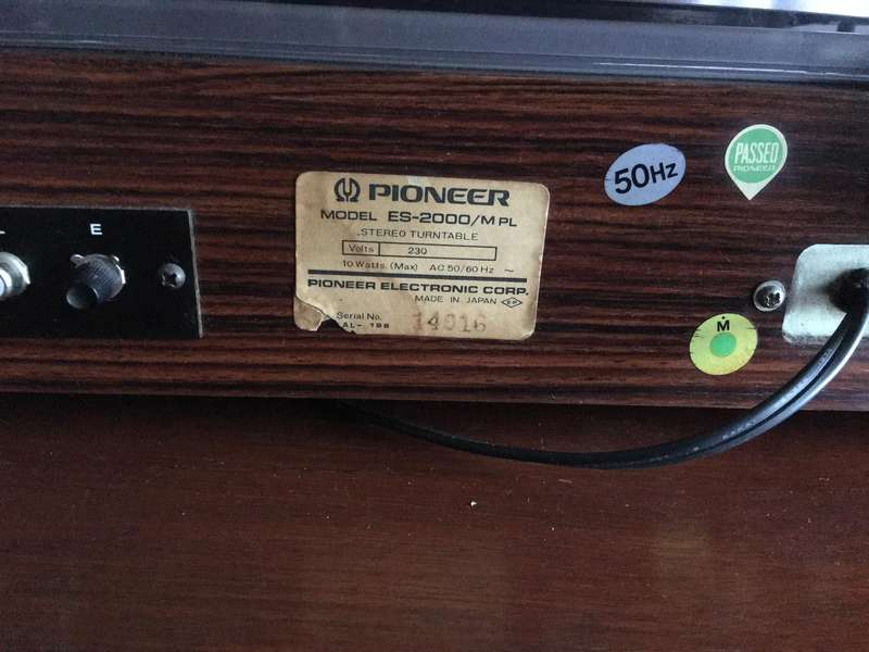 Pioneer ES-2000/M Belt Drive Turntable