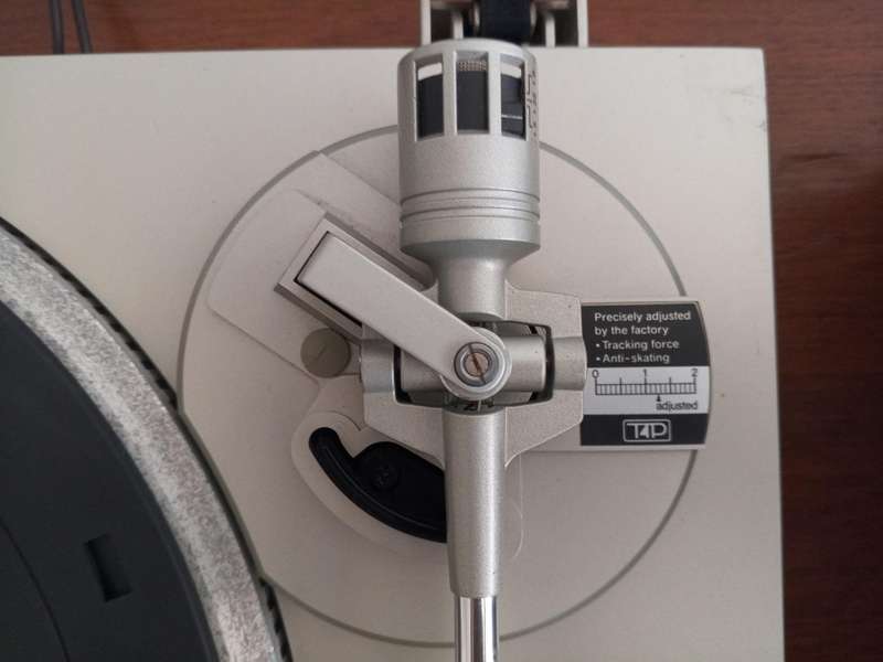 Technics SL-Q300 Automatic Drive Turntable