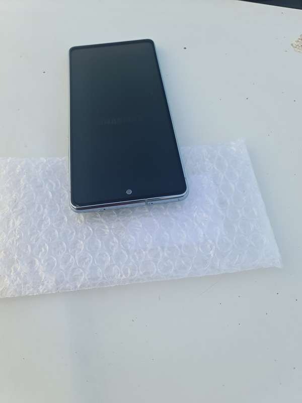 Samsung Galaxy S20 FE 128GB Pre owned