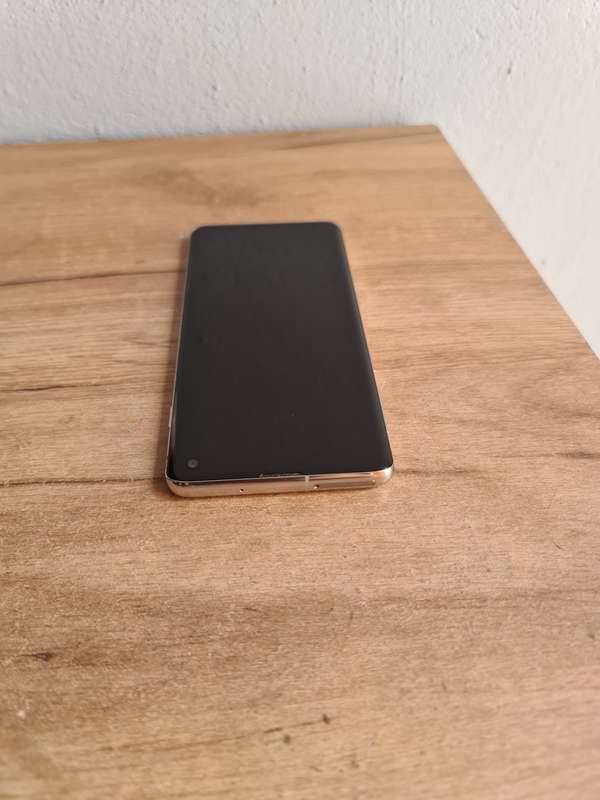 Samsung Galaxy S10 128GB Pre-owned