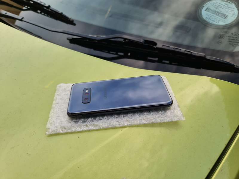 Samsung Galaxy S10e 128GB Pre-owned