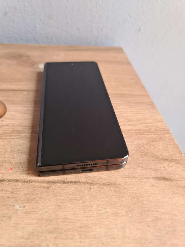 Samsung Galaxy Z Fold 5 512GB Pre owned